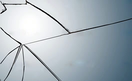 Repair for clean cracks in glass