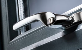 uPVC window handle replacement
